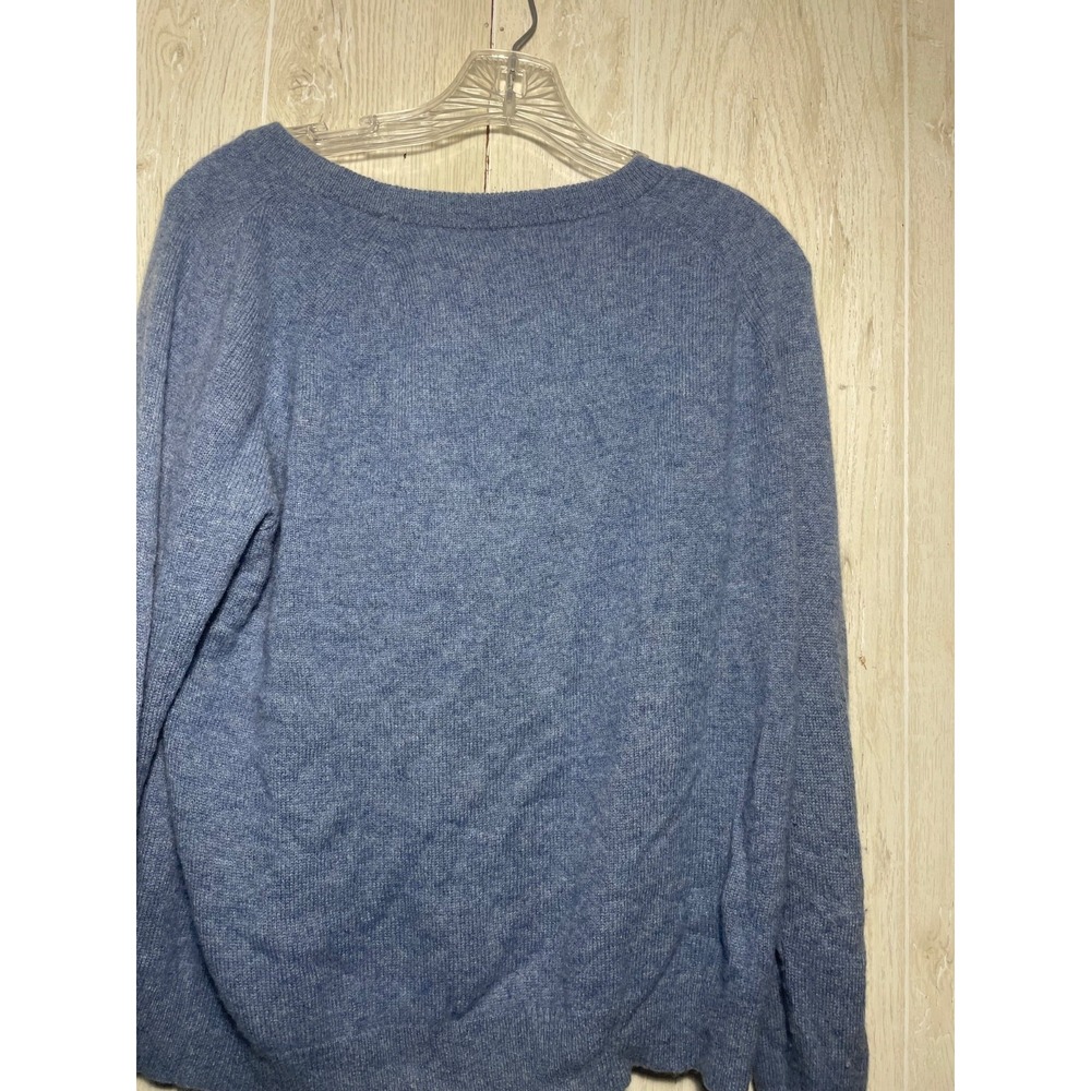 White + Warren Cashmere Sweater Size small 2 small hole left sleeve - Picture 3 of 6